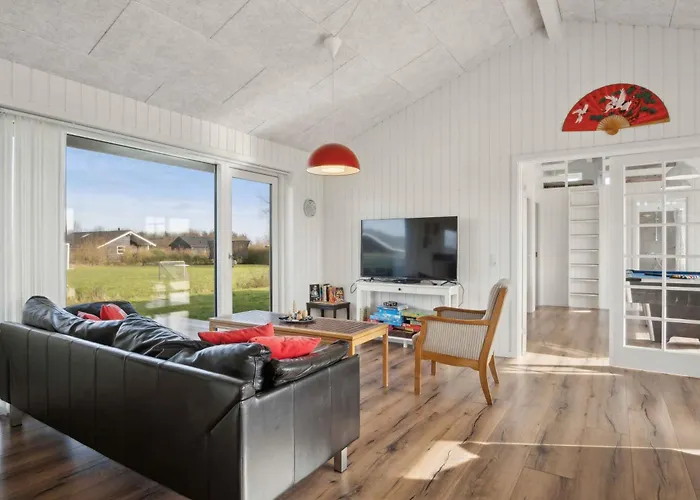Lovely In Southern Jutland Ferienhaus *